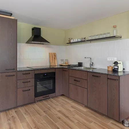 Horská chata Farmhouse Chalet Apartments *