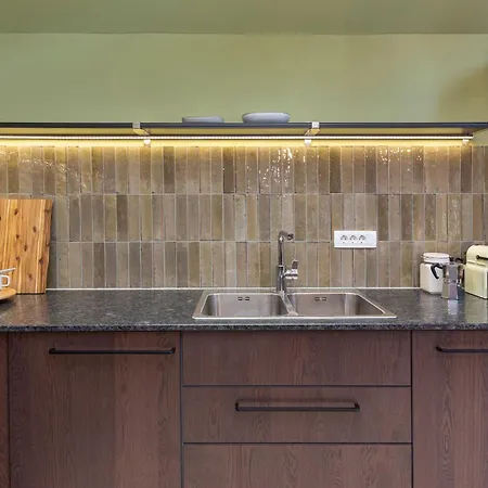 Farmhouse Chalet Apartments Chalet *