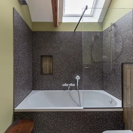 Brvnara Farmhouse Chalet Apartments