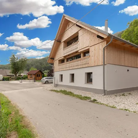 Farmhouse Chalet Apartments Brvnara