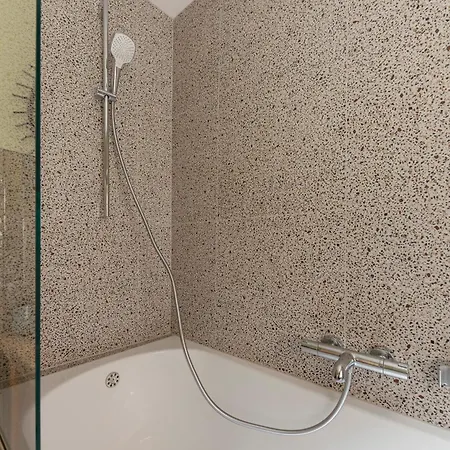 Brvnara Farmhouse Chalet Apartments *