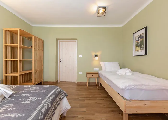 Farmhouse Chalet Apartments Alpehytte