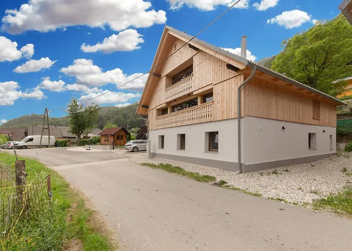 Farmhouse Chalet Apartments Alpehytte